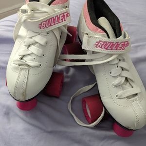 Size 8 Bullet Skates